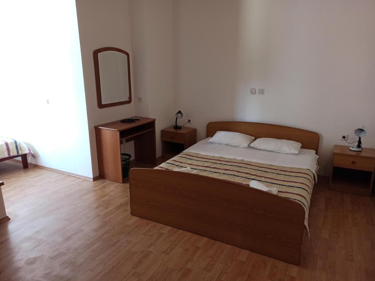 Pansion Tony Pag Hotel Đảo Pag Ngoại thất bức ảnh