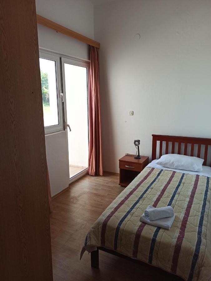 Pansion Tony Pag Hotel Đảo Pag Ngoại thất bức ảnh