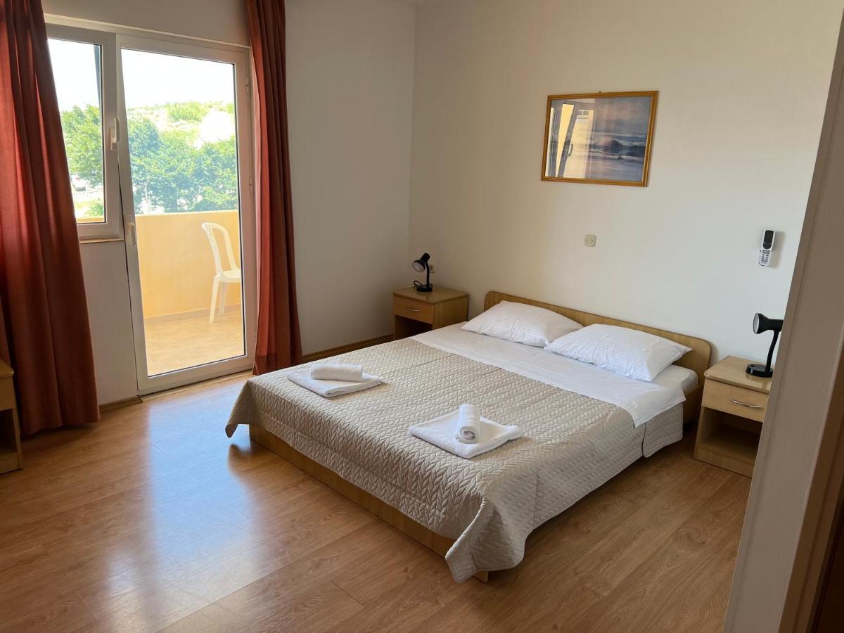 Pansion Tony Pag Hotel Đảo Pag Ngoại thất bức ảnh