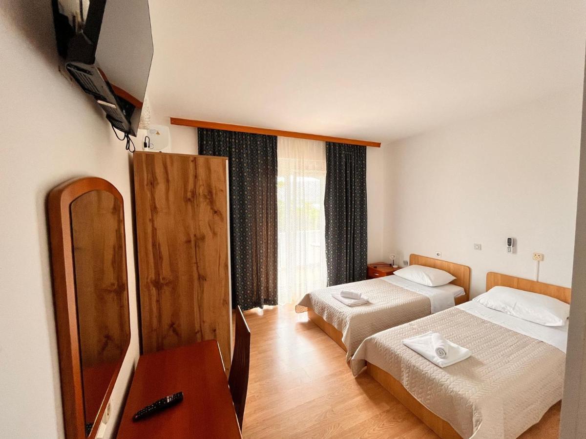 Pansion Tony Pag Hotel Đảo Pag Ngoại thất bức ảnh